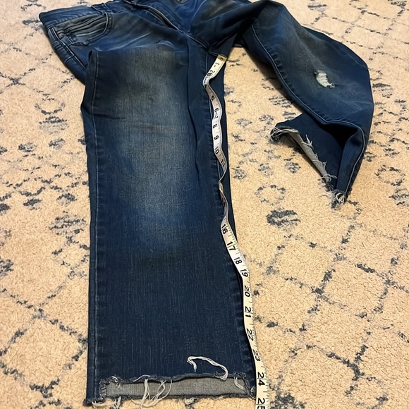 Democracy Jeans Size 4 Petite EUC - Picture 5 of 5